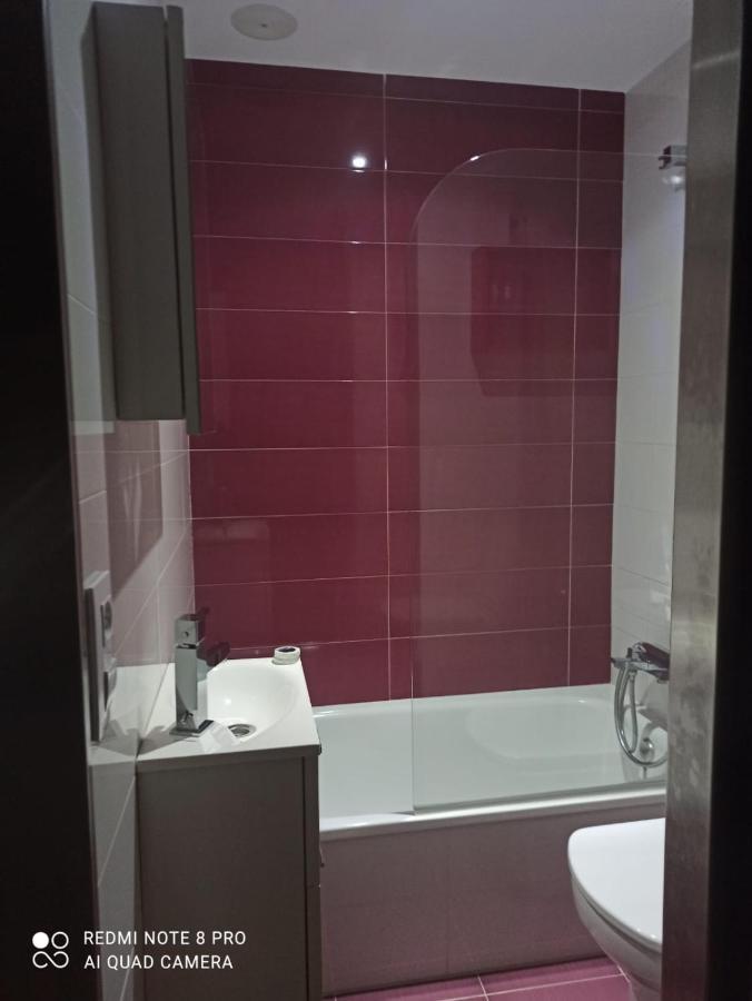 Hogar Aroalia, apartamento super céntrico!! Ourense Extérieur photo