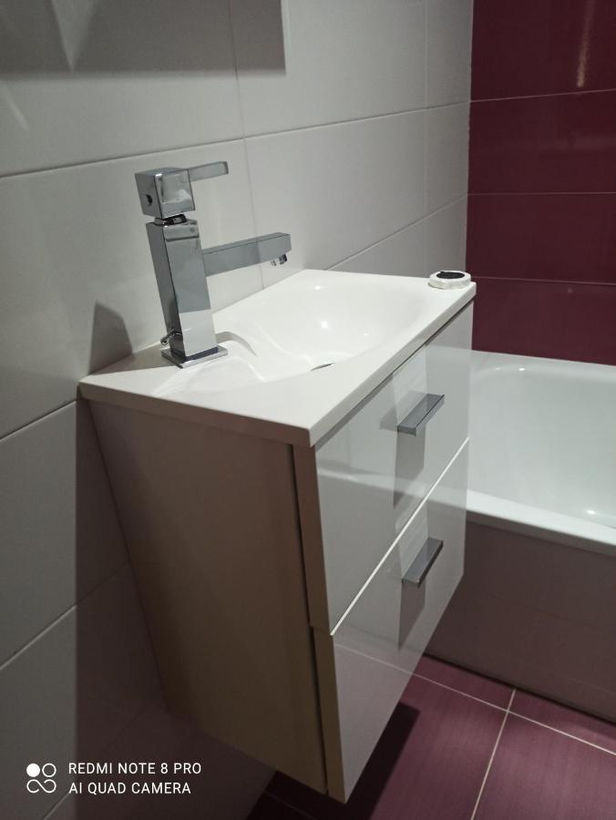 Hogar Aroalia, apartamento super céntrico!! Ourense Extérieur photo